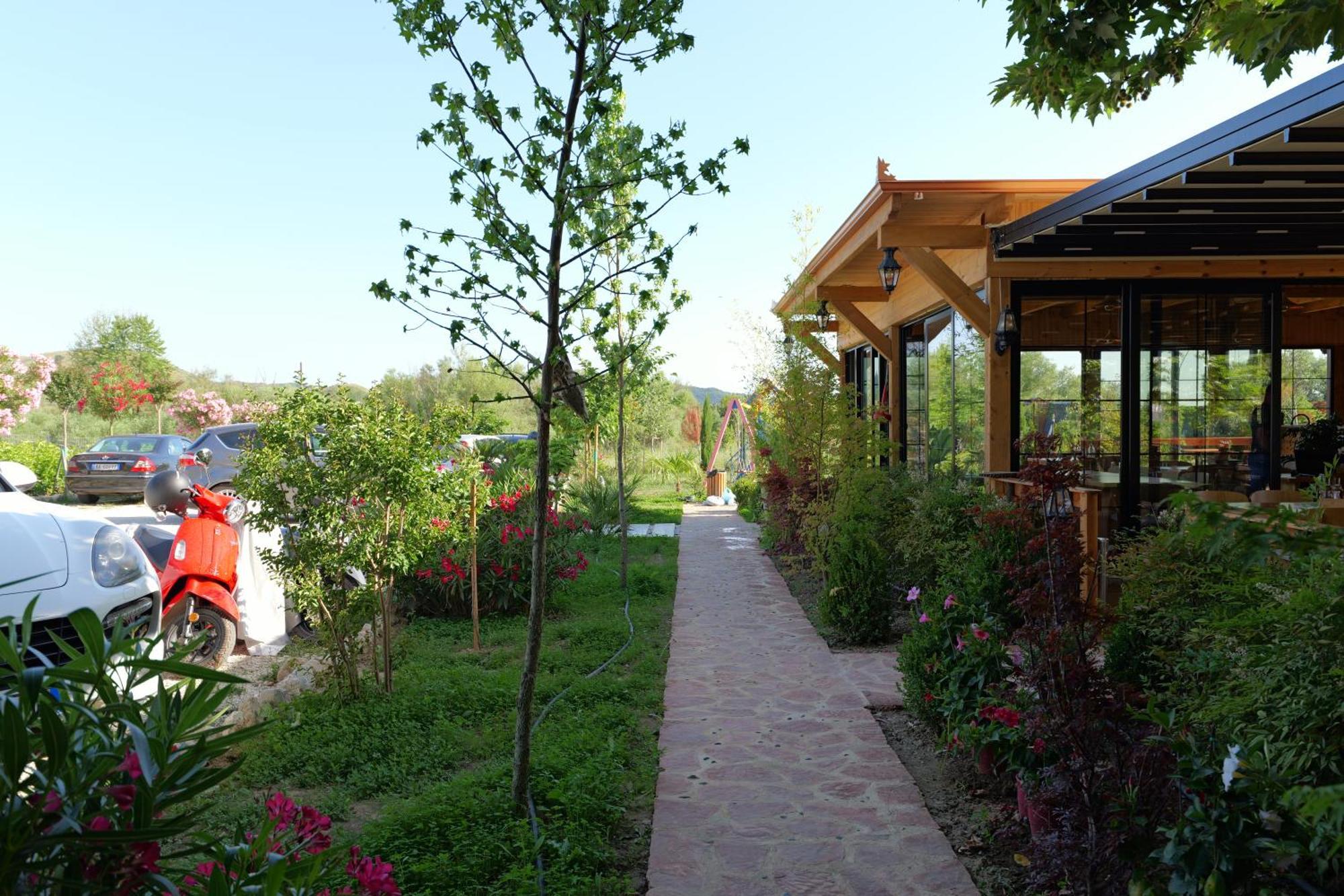 Mesopotam Agrotourism Resort Sarande Bagian luar foto