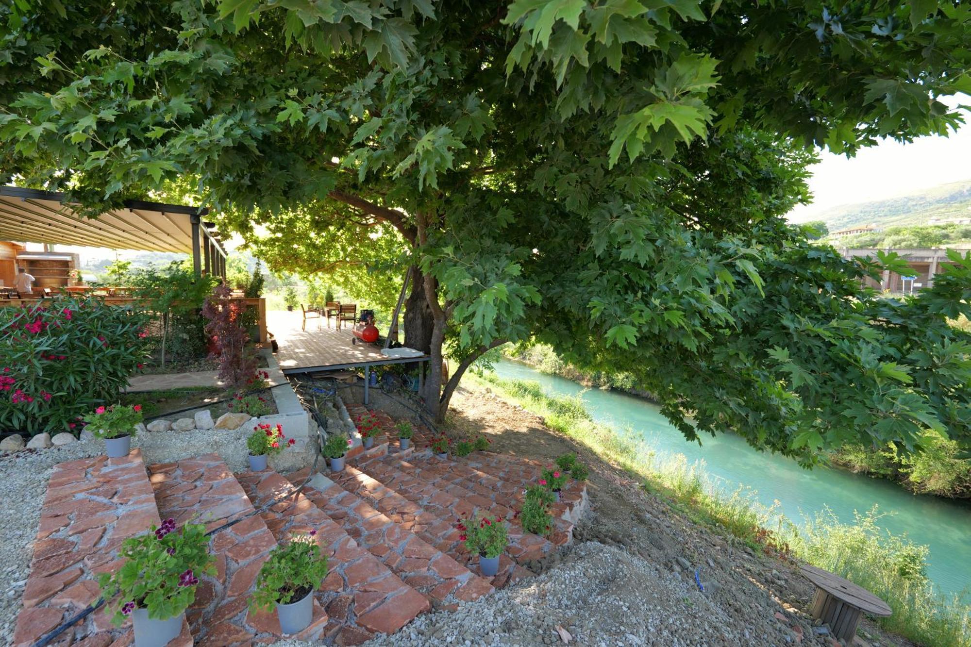 Mesopotam Agrotourism Resort Sarande Bagian luar foto