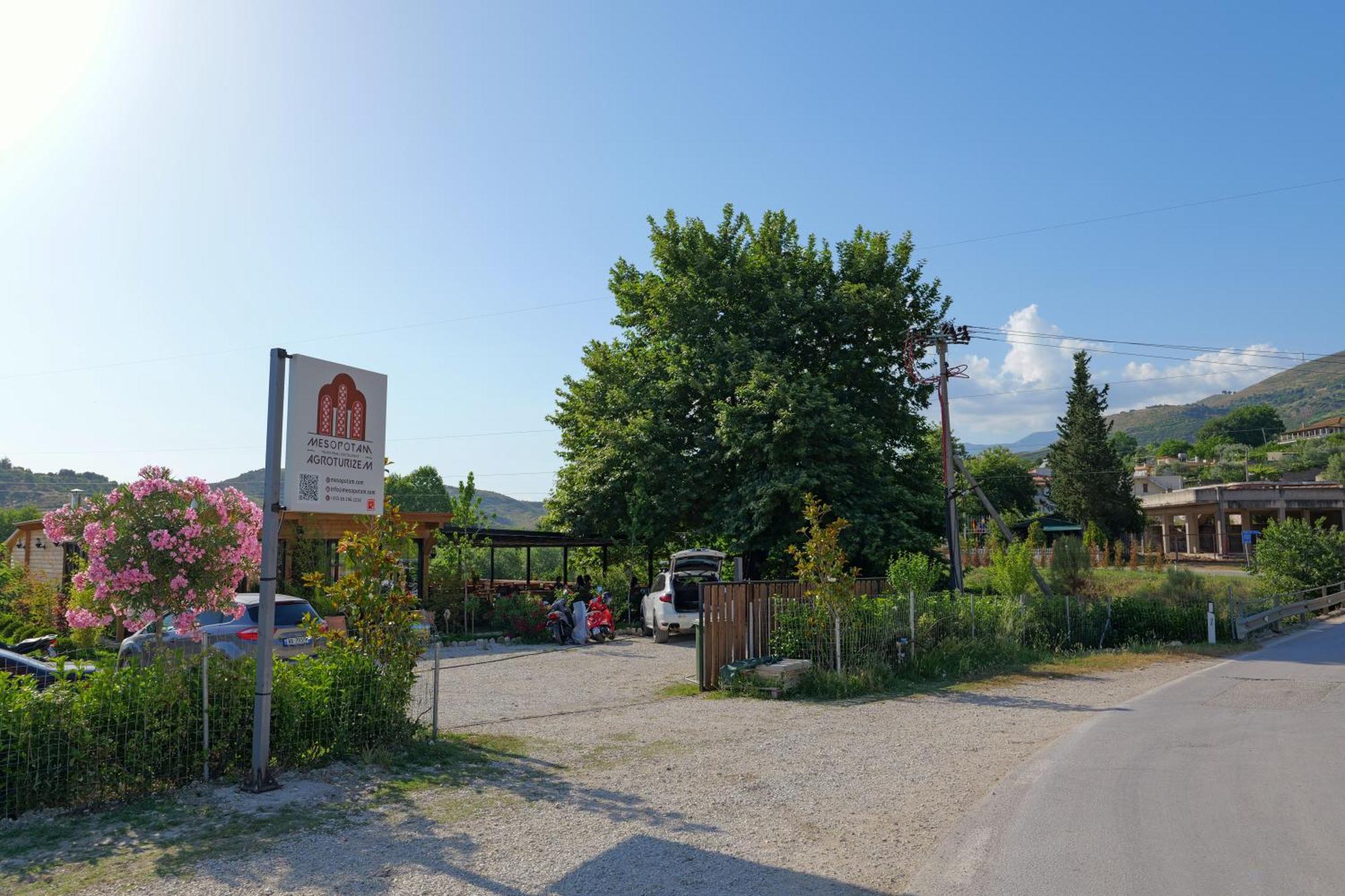 Mesopotam Agrotourism Resort Sarande Bagian luar foto