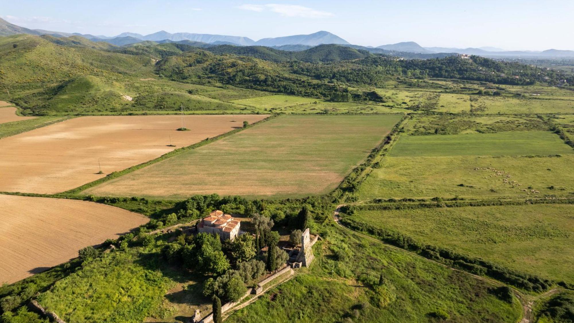 Mesopotam Agrotourism Resort Sarande Bagian luar foto